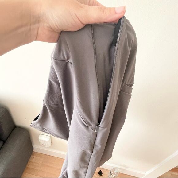 Duluth Company Flat Front Ankle Pants Women’s size 18 Short gray - Picture 6 of 9